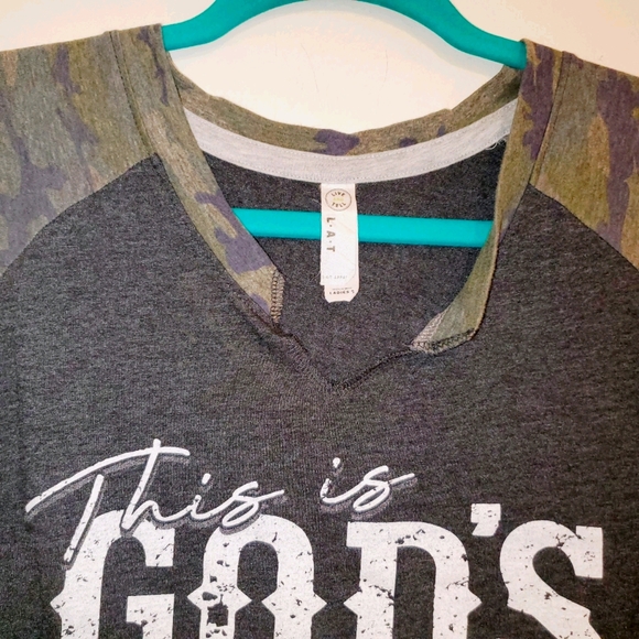 Live and Tell "This is God's Country" Long Sleeve Graphic Tee 282 - Picture 5 of 8